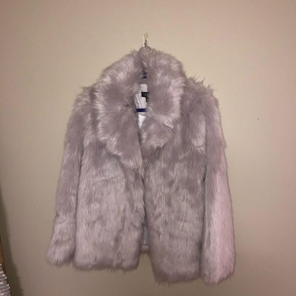 🆕 TOPSHOP Faux Fur Jacket